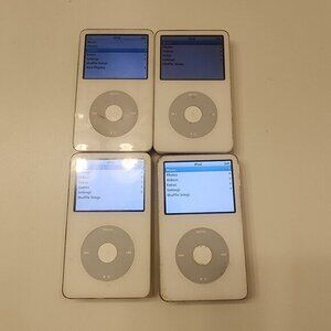 1X Apple iPod Classic 5th Generation 60GB with accessories White 1 Year Warranty